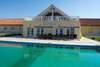 hotel_img